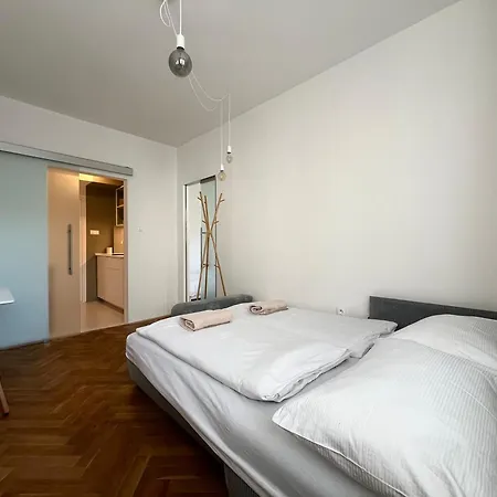 Appartement Sunny Near Centre Bratislava